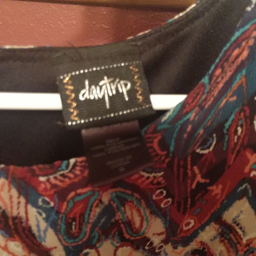 Dress - Picture 3 of 3